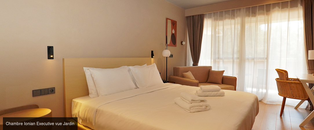 Ionian Crown Suites in Barbati - L’esprit authentique de Corfou entre oliveraies séculaires, plage préservée et art de vivre méditerranéen. - Corfou, Grèce