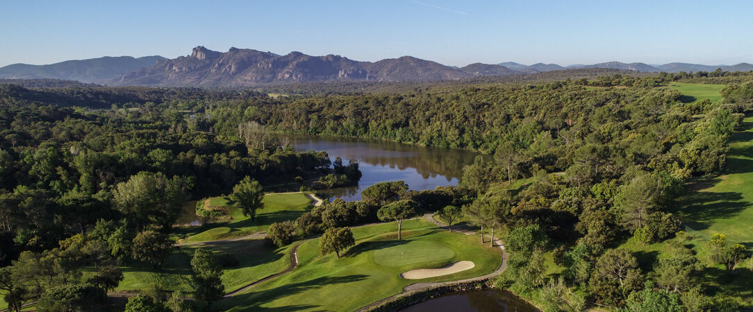 Domaine de Saint-Endréol Golf & Spa Resort ★★★★ - Un domaine de 150 hectares entre Provence et Côte d'Azur, golf 18 trous, spa de 2 000 m² et nature préservée à perte de vue. - Provence-Alpes-Côte d’Azur, France