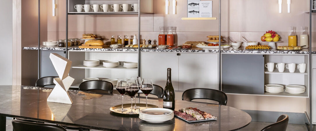 OKKO Hotels Paris Gare de l'Est ★★★★ - Un hôtel de quartier dans le 10ème, où le confort 4 étoiles se vit sans façon. - Paris, France