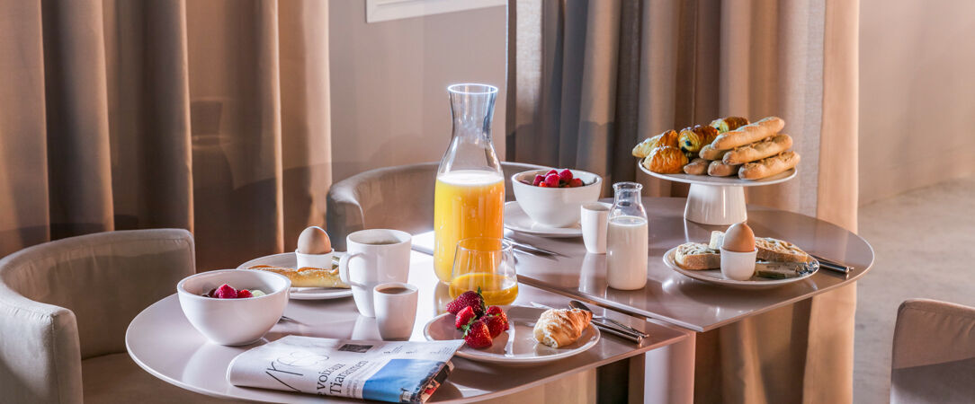 OKKO Hotels Paris Gare de l'Est ★★★★ - Un hôtel de quartier dans le 10ème, où le confort 4 étoiles se vit sans façon. - Paris, France