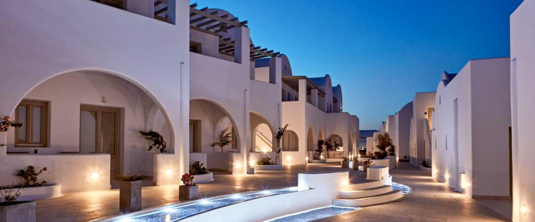 Costa Grand Resort & Spa ★★★★★ - Escapade volcanique en demi-pension, en bord de plage à Santorin. - Santorin, Grèce