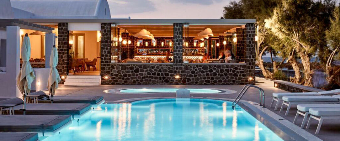 Costa Grand Resort & Spa ★★★★★ - Escapade volcanique en demi-pension, en bord de plage à Santorin. - Santorin, Grèce