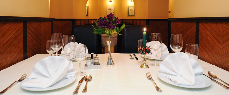 Residence Baron ★★★★ - Elegant luxury and pampering with the  Pearl of The Danube at your fingertips. - Budapest, Hungary