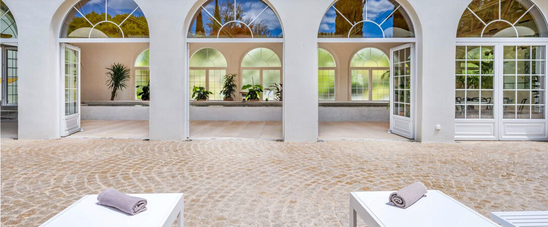 Domaine Secret d'Uzes - Lodges & maison de caractère, pour séjourner entre amis ou en famille. - Gard, France
