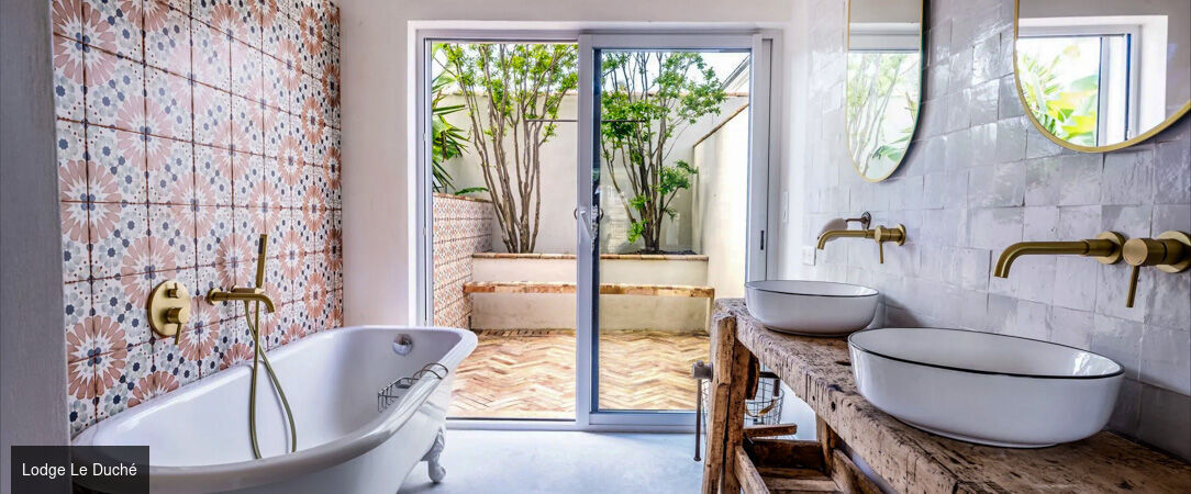Domaine Secret d'Uzes - Lodges & maison de caractère, pour séjourner entre amis ou en famille. - Gard, France