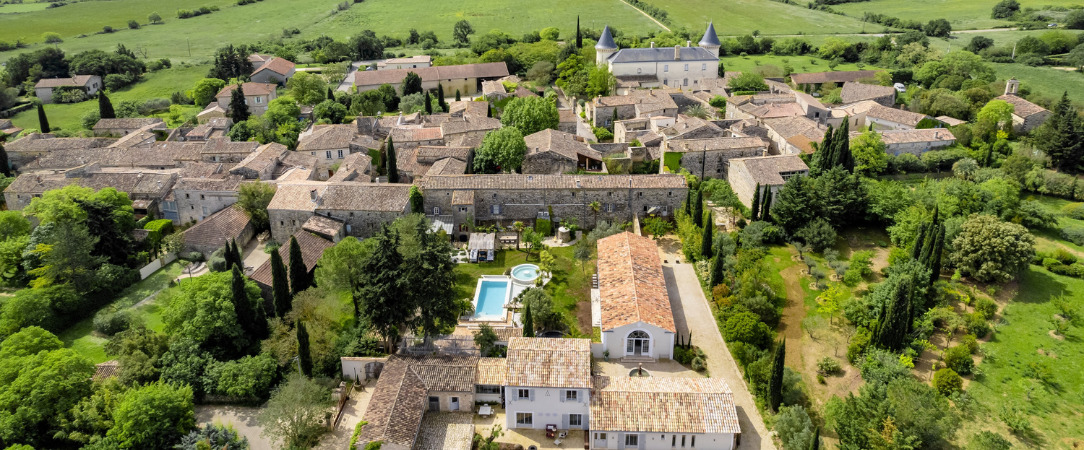 Domaine Secret d'Uzes - Lodges & maison de caractère, pour séjourner entre amis ou en famille. - Gard, France