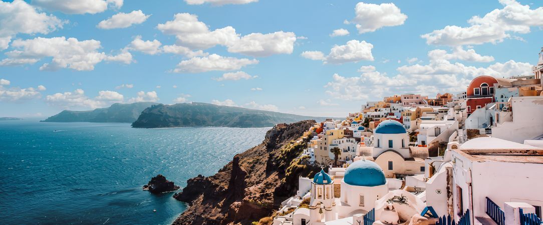 Cavo Bianco Boutique Hotel & Spa ★★★★★ - Écrin blanc cycladique face à une plage noire de Santorin. - Santorini, Greece