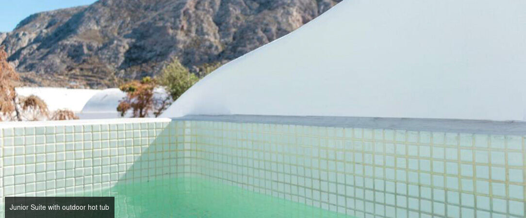 Cavo Bianco Boutique Hotel & Spa ★★★★★ - Écrin blanc cycladique face à une plage noire de Santorin. - Santorini, Greece