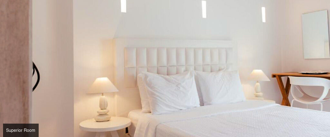 Cavo Bianco Boutique Hotel & Spa ★★★★★ - Écrin blanc cycladique face à une plage noire de Santorin. - Santorini, Greece