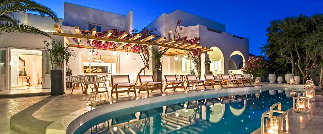 Cavo Bianco Boutique Hotel & Spa ★★★★★ - Écrin blanc cycladique face à une plage noire de Santorin. - Santorin, Grèce