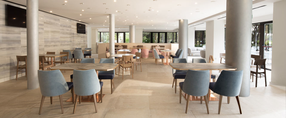 DoubleTree by Hilton Islantilla Beach Golf Resort ★★★★ - This luxury hotel’s design was a stroke of genius! - Huelva, Spain