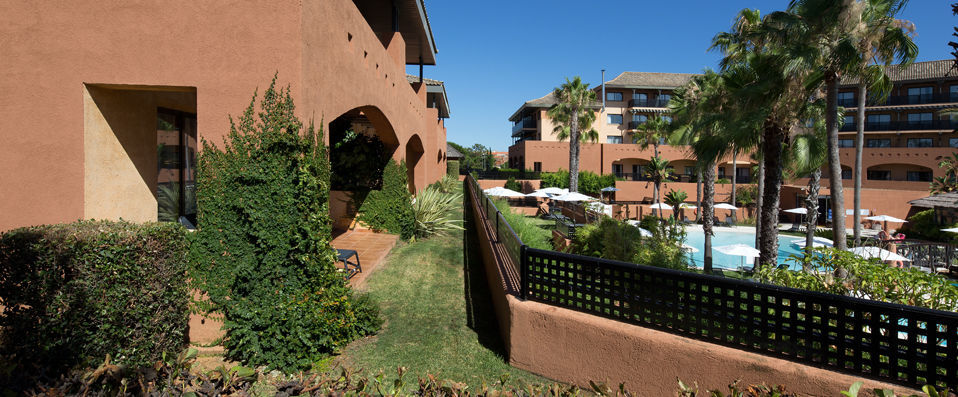 DoubleTree by Hilton Islantilla Beach Golf Resort ★★★★ - This luxury hotel’s design was a stroke of genius! - Huelva, Spain