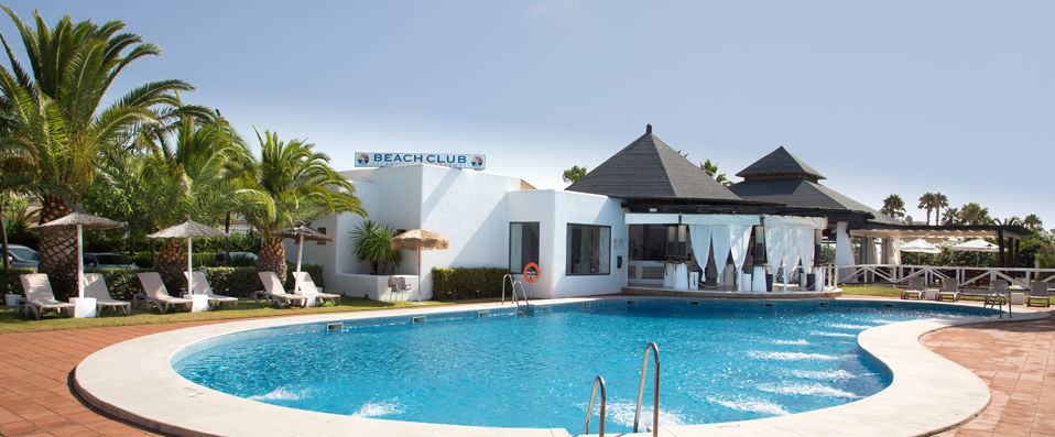 DoubleTree by Hilton Islantilla Beach Golf Resort ★★★★ - This luxury hotel’s design was a stroke of genius! - Huelva, Spain