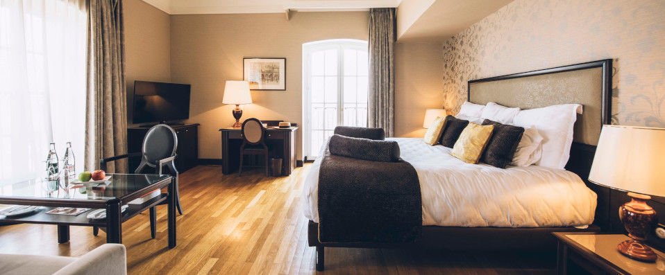 Villa Florentine ★★★★★ - Villa & jardin Renaissance surplombant le Vieux Lyon ! - Lyon, France