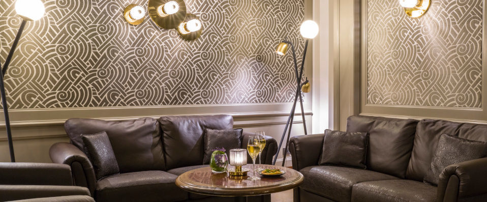 Villa Florentine ★★★★★ - Villa & jardin Renaissance surplombant le Vieux Lyon ! - Lyon, France