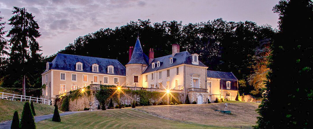 Château de Beauvois ★★★★ - Experience the gracious French art of living in a Picardy grand château - Tours, France