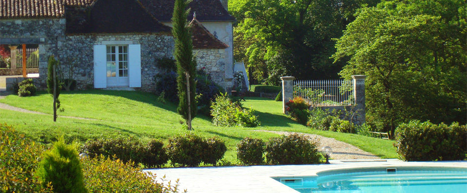La Chartreuse du Bignac ★★★★ - Le charme & l’authenticité d’une chartreuse périgourdine. - Dordogne, France