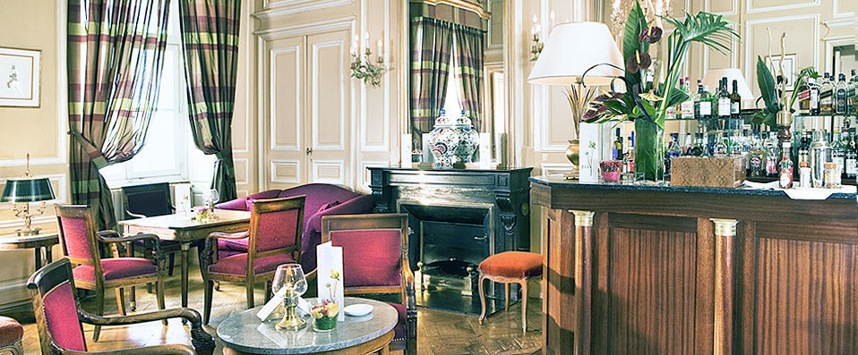 Chateau de Divonne ★★★★ - A charming getaway with views of Mont Blanc, just outside Geneva. - Jura, France