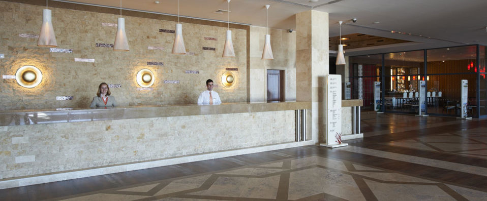Real Marina Hotel & Spa ★★★★★ - Expérience luxueuse à la découverte de la face préservée de l’Algarve. - Algarve, Portugal