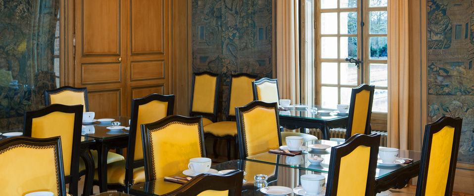 Le Château de Bourron ★★★★ - La vie de château aux portes de Paris, en plein cœur de la forêt de Fontainebleau. - Bourron-Marlotte, France