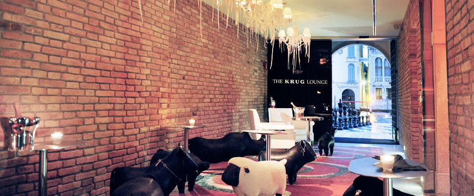 PalazzinaG ★★★★★ - A chic Venetian palace of glass and glamour. - Venice, Italy