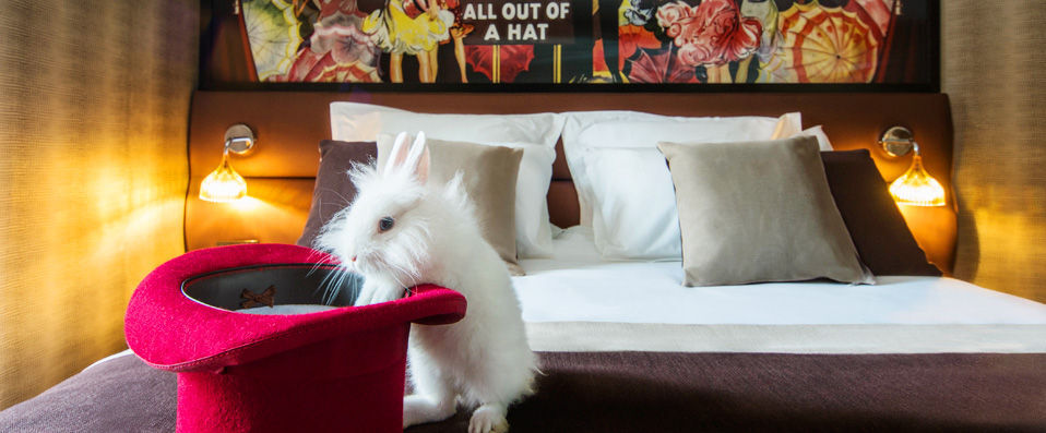 Splendor Hotel - A magical address in the 17th arrondissement - Paris, France