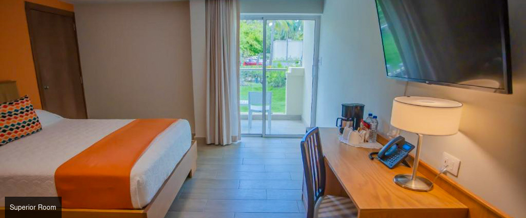 Coral Costa Caribe Beach Resort ★★★★ - Les Caraïbes en version All Inclusive. - Juan Dolio, République dominicaine
