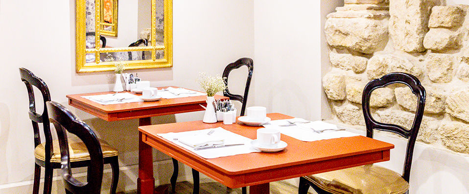 Casas de la Judería de Córdoba ★★★★ - Authentic Palace converted to four-star comfort. - Cordoba, Spain