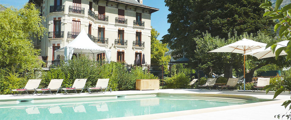 Villa Morelia ★★★★ - Villa historique au cœur des sommets des Alpes du Sud… - Alpes-de-Haute-Provence, France