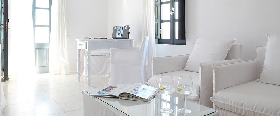 Sun Rocks Hotel ★★★★★ - Par Julie Gourgues, correspondante de VeryChic - Santorin, Grèce