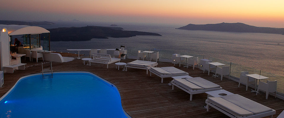 Sun Rocks Hotel ★★★★★ - Par Julie Gourgues, correspondante de VeryChic - Santorin, Grèce