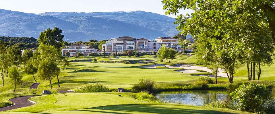 Royal Mougins Golf & Resort ★★★★ - Cannes you resist the French Riviera? This luxury retreat scores a hole-in-one! - Mougins, France