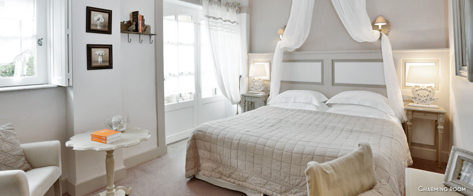 Les Glycines ★★★★ - An elegant and stylish base from which to explore the history and terroir of the Perigord Noir. - Dordogne, France