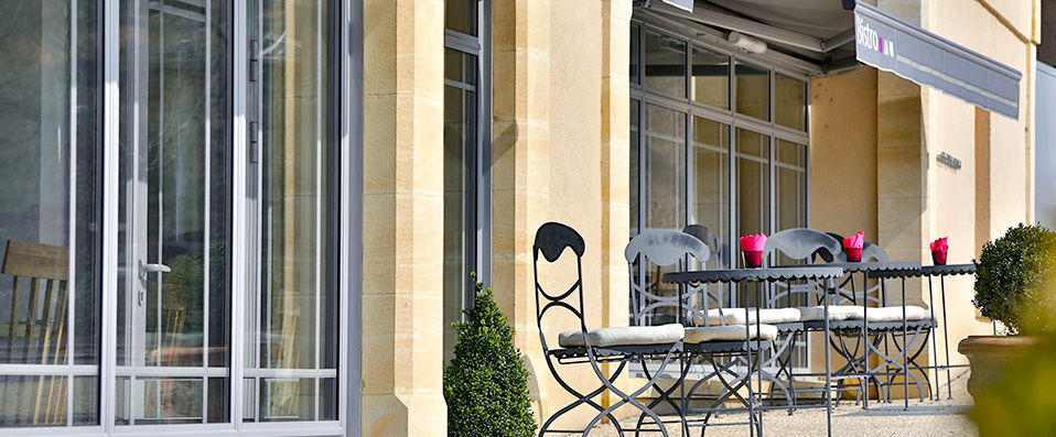 Les Glycines ★★★★ - An elegant and stylish base from which to explore the history and terroir of the Perigord Noir. - Dordogne, France