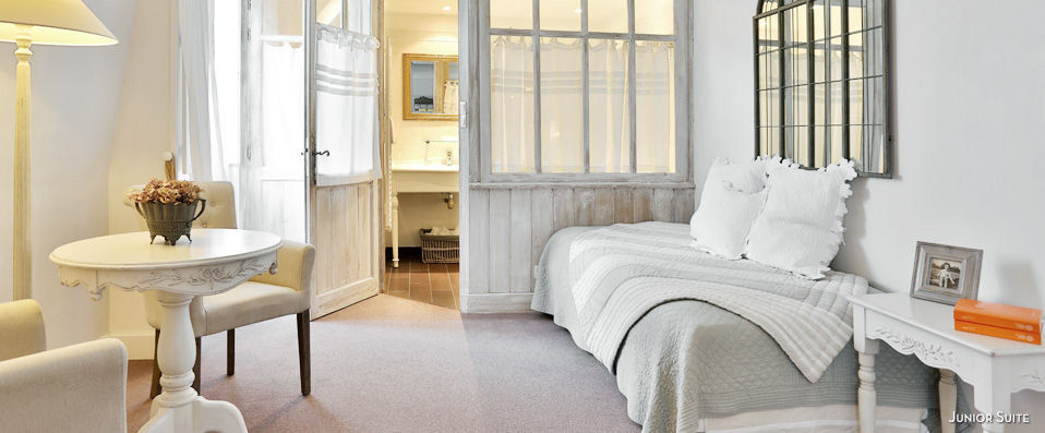 Les Glycines ★★★★ - An elegant and stylish base from which to explore the history and terroir of the Perigord Noir. - Dordogne, France
