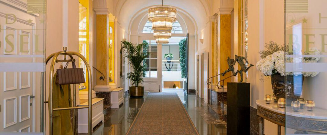 Grand Hôtel Casselbergh ★★★★ - Une escapade romantique au cœur de Bruges, merveilleuse Venise du Nord féerique. - Bruges, Belgique