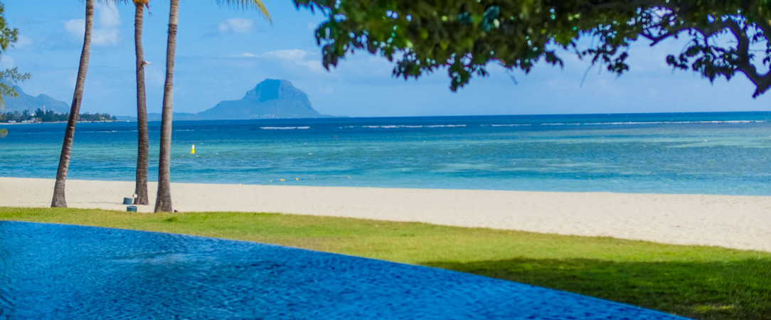 Maradiva Villas Resort & Spa ★★★★★ - Un cocon mauricien auréolé de 5 étoiles face au bleu turquoise de l’Océan Indien. - Flic-en-Flac, Île Maurice