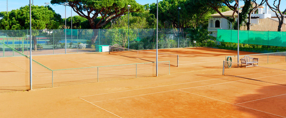 Pine Cliffs Secret Resort ★★★★★ - Cinq étoiles exceptionnelles les pieds dans l'eau en Algarve. - Algarve, Portugal