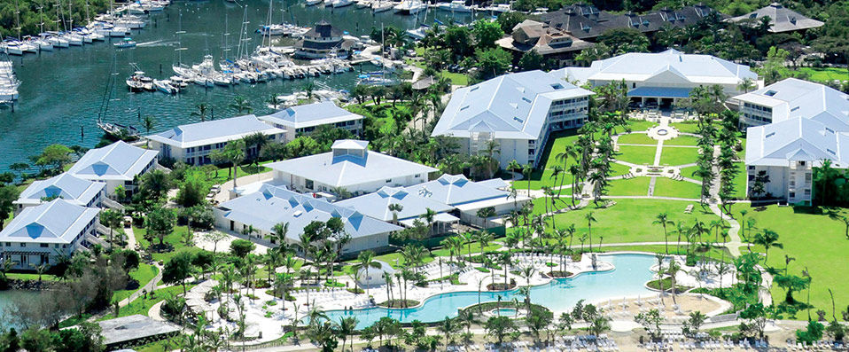 Radisson Blu Resort Marina & Spa ★★★★ - Par Caroline du Manoir, correspondante de VeryChic - Antilles Françaises