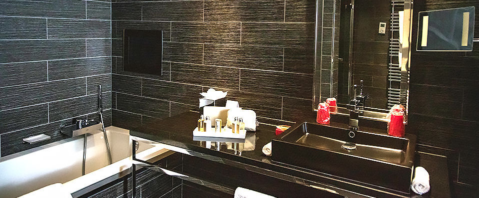Avenue Lodge ★★★★★ - 5 étoiles entre luxe & détente à Val d’Isère. - Val d'Isère, France