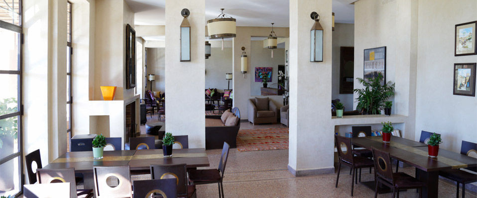 Titre du produit - Par Laura Howlett, correspondante de VeryChic - Province de Marrakech, Maroc