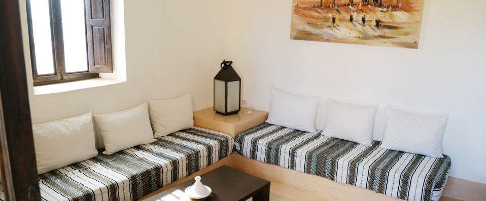 Titre du produit - Par Laura Howlett, correspondante de VeryChic - Province de Marrakech, Maroc