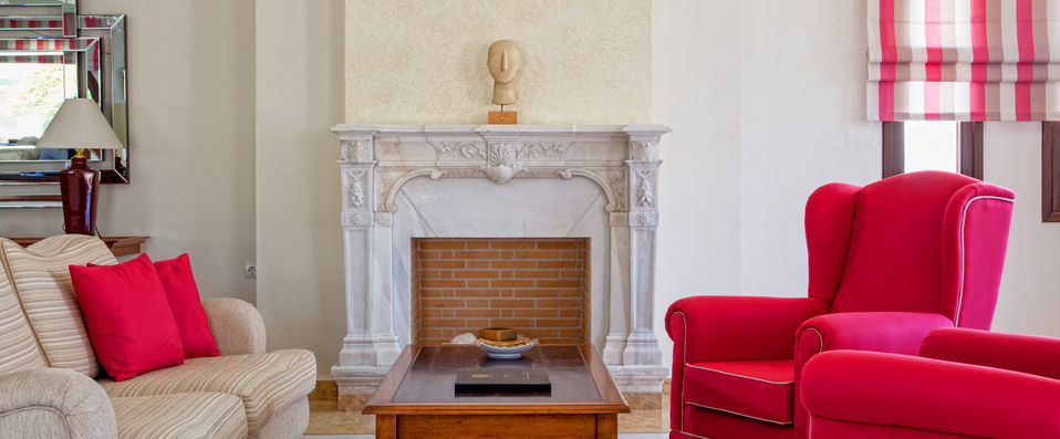 Finikas Luxury Hotel ★★★★ - All-encompassing luxury on a paradisiacal Greek island. - Naxos, Greece