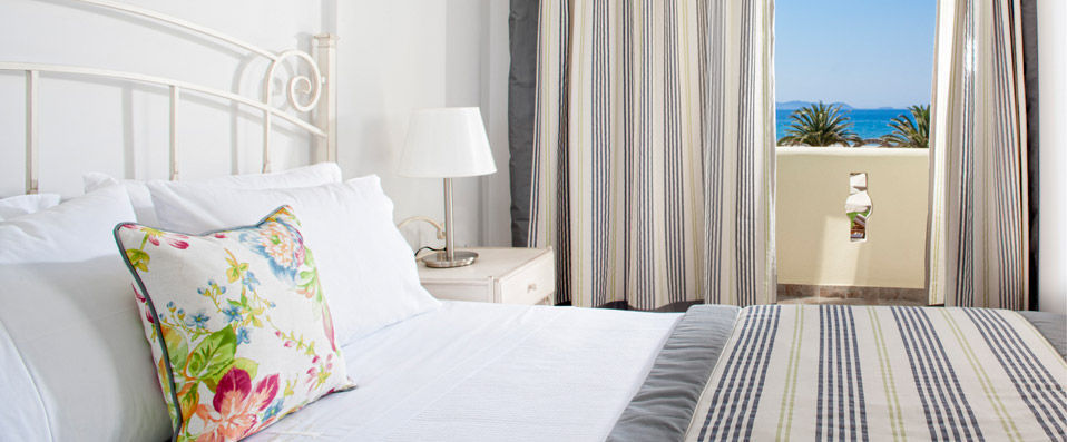 Finikas Luxury Hotel ★★★★ - All-encompassing luxury on a paradisiacal Greek island. - Naxos, Greece