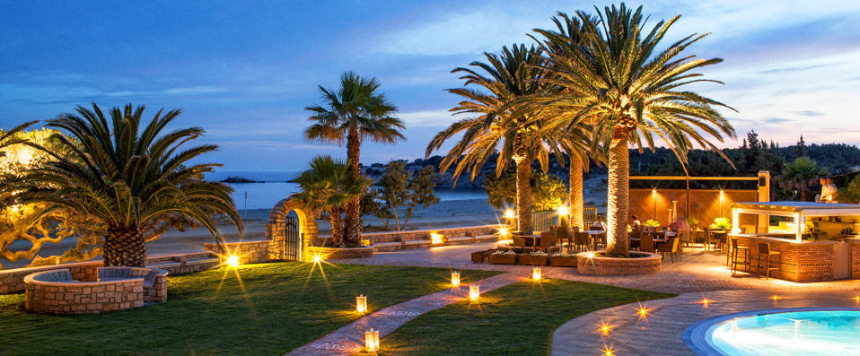 Finikas Luxury Hotel ★★★★ - All-encompassing luxury on a paradisiacal Greek island. - Naxos, Greece