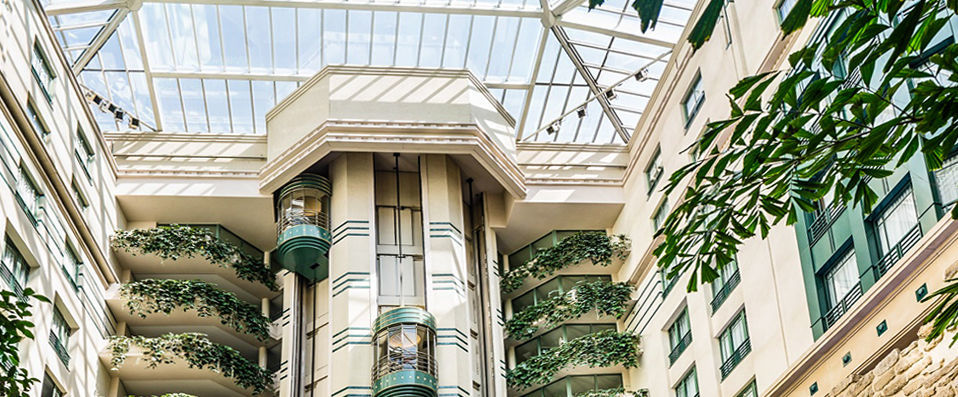 Radisson Blu Royal Hotel ★★★★ - A city-break fit for a king in central Brussels. - Brussels, Belgium