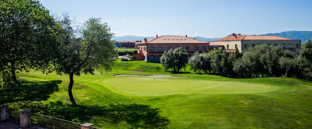 Il Picciolo Etna Golf Resort & Spa ★★★★ - Wine, dine and recline in the luxurious lap of Mount Etna. - Sicily, Italy