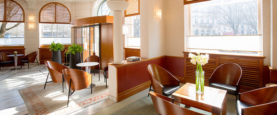 Hotel de Normandie ★★★★ - A birds-eye view of Bordeaux’s Golden Triangle. - Bordeaux, France