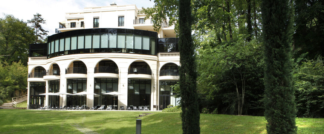 Hôtel & Spa Le Pavillon ★★★★★ - Classic luxury and bountiful beauty in the gourmet capital of France. - Lyon Region, France