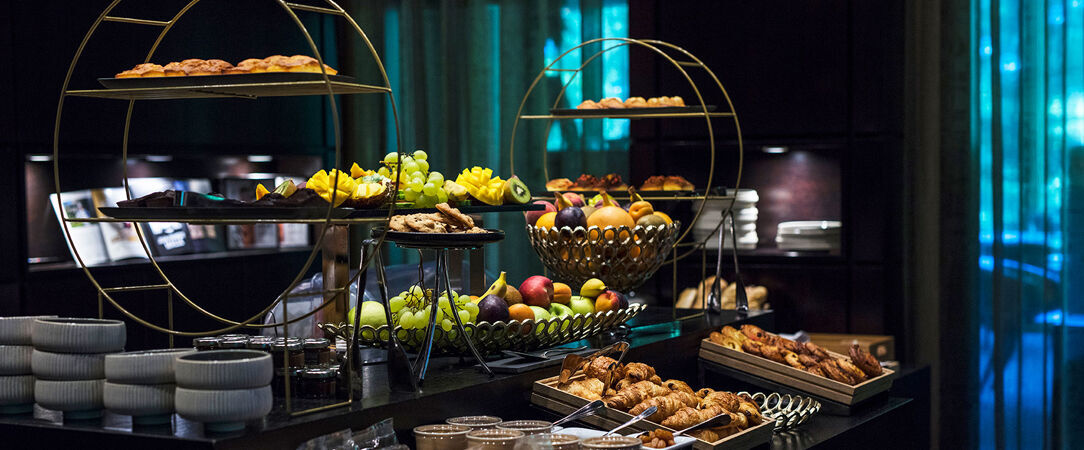 Hôtel & Spa Le Pavillon ★★★★★ - Classic luxury and bountiful beauty in the gourmet capital of France. - Lyon Region, France
